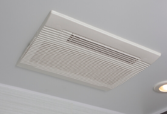 浴室換気暖房乾燥機