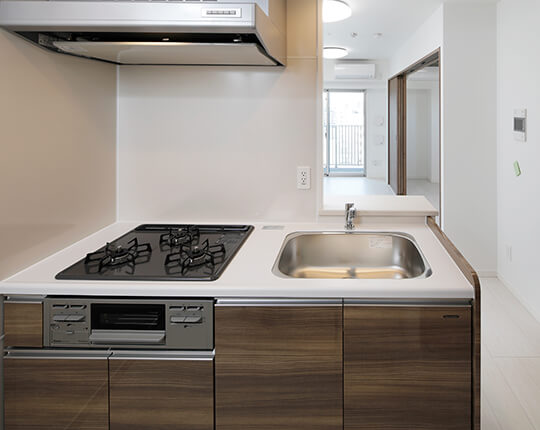 キッチン（1K：2口ガスコンロ、1LDK：3口ガスコンロ）